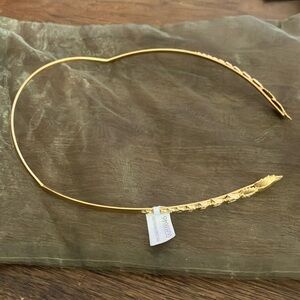 Detailed Gold Leaf Headband with Open Front